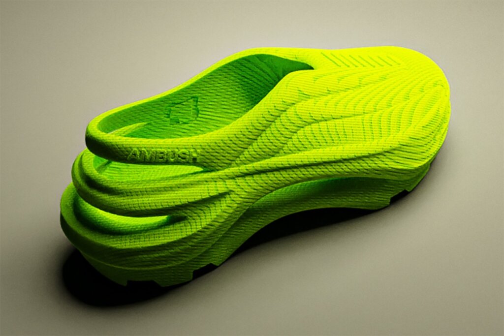 AMBUSH®の3Dプリントサンダル「100S」　出展：AMBUSH